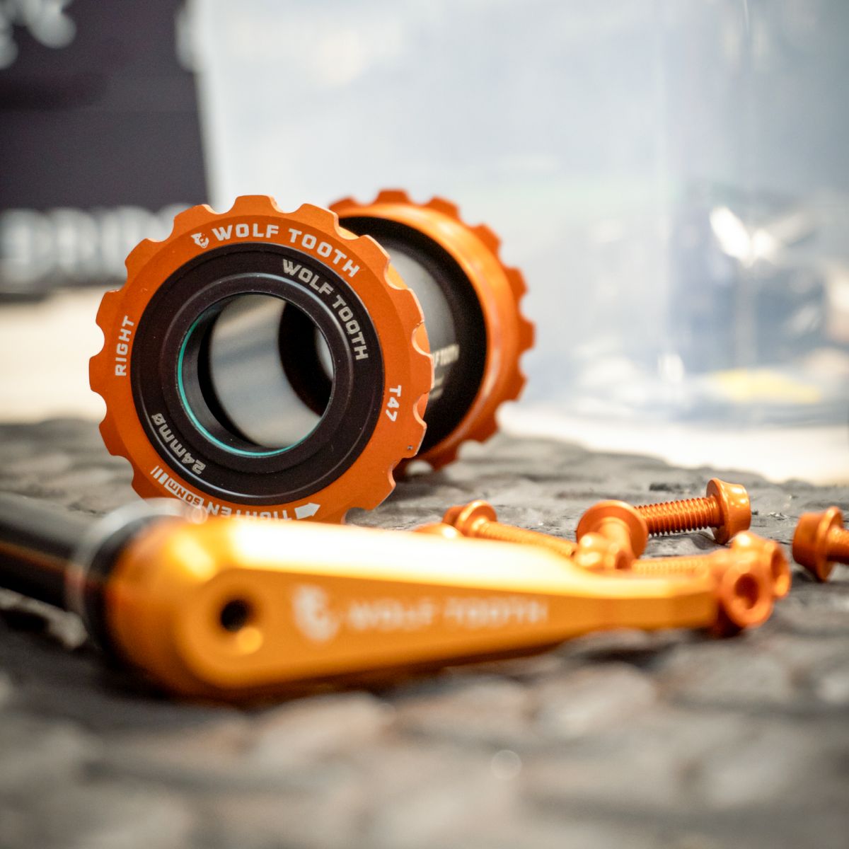 Wolf Tooth Bottom Bracket T47 Internal Sram Dub Spindle