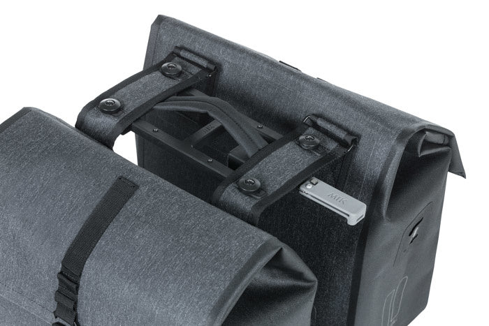 Basil - Urban Dry Double Bag (MIK)