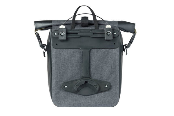 Basil - Navigator Storm Medium Waterproof Single Bag (MIK Studs)
