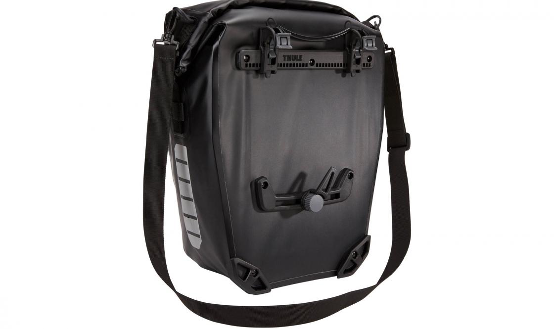 Thule Shield Pannier 25L Pair Black