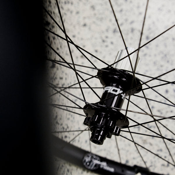 Stan's Notubes Flow MK4 29 Wheelset Hope Pro 5 WBWO