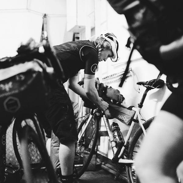 Apidura Expedition Compact Frame Pack