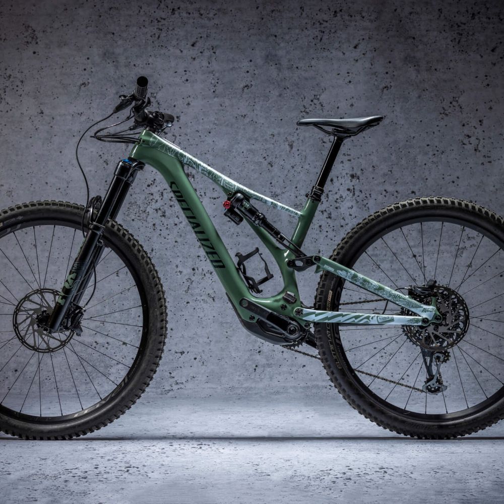 DYEDBRO Stormstatic Bikes, Camera, Action! Ebike