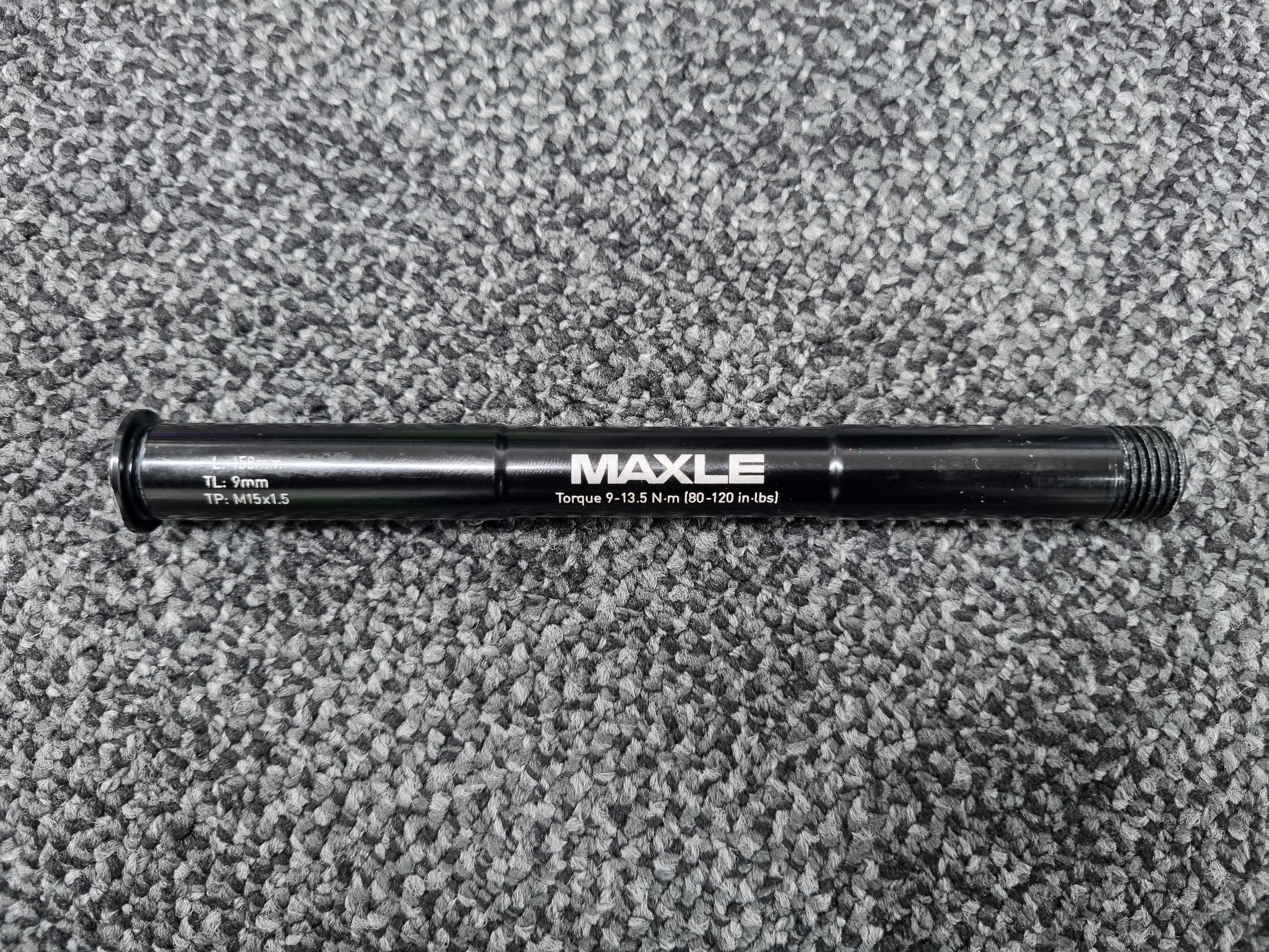 Used Part SRAM Axle Maxle Stealth Front, 15mm x 110mm, Length 158mm, Thread Pitch M15 x 1.50 - Boost Compatible