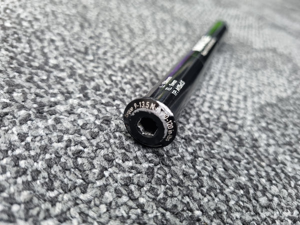 Used Part SRAM Axle Maxle Stealth Front, 15mm x 110mm, Length 158mm, Thread Pitch M15 x 1.50 - Boost Compatible