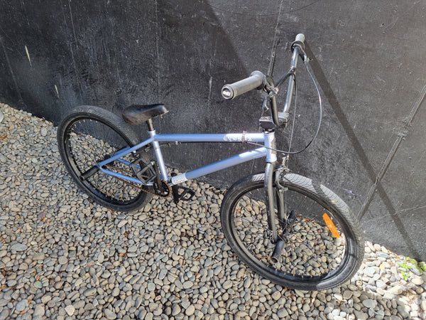 Used Bike DK Cygnus 24"