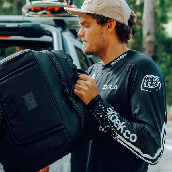 Albek Long Haul (Checked) Bag Covert Black