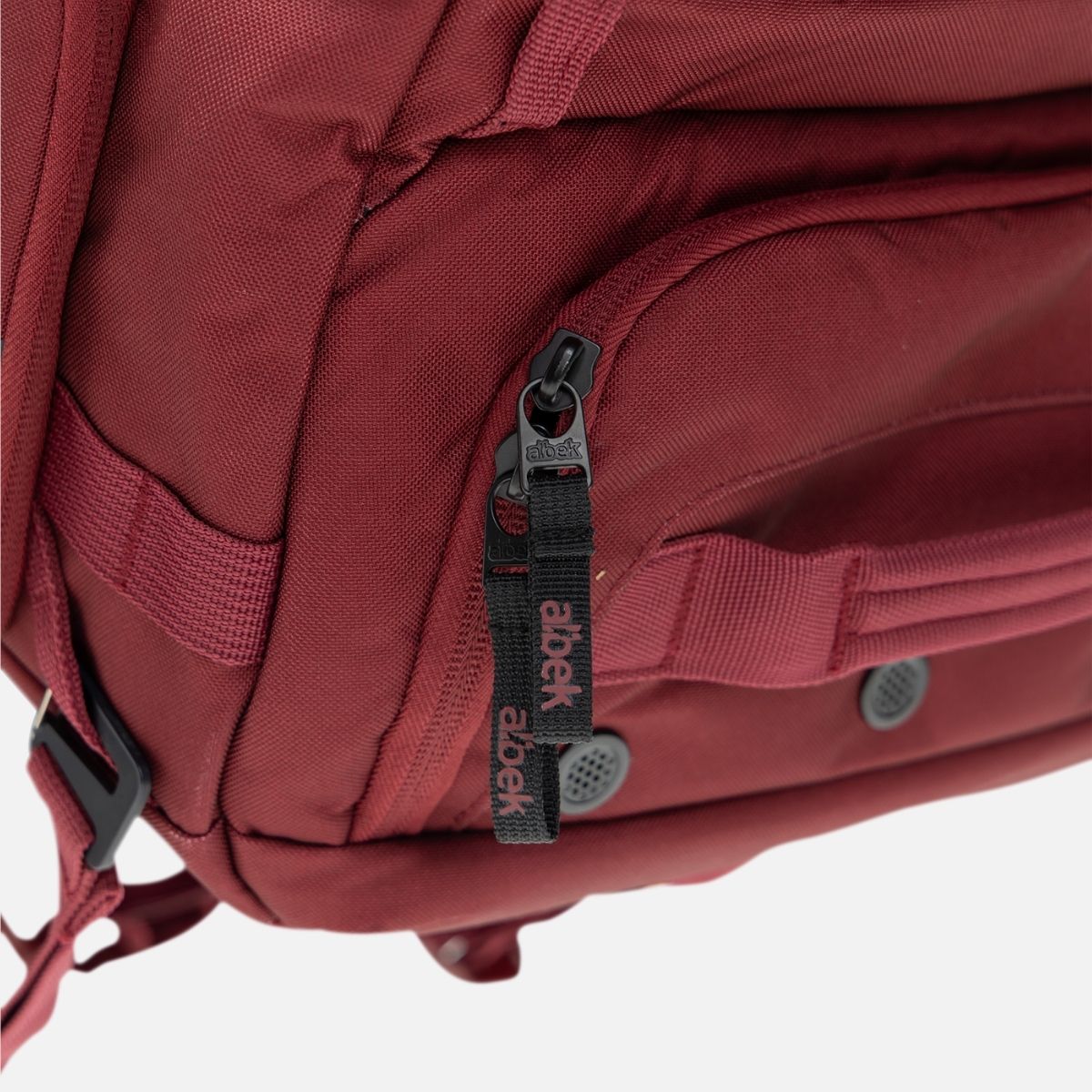 Albek Skytrail Duffel Bag Burgundy