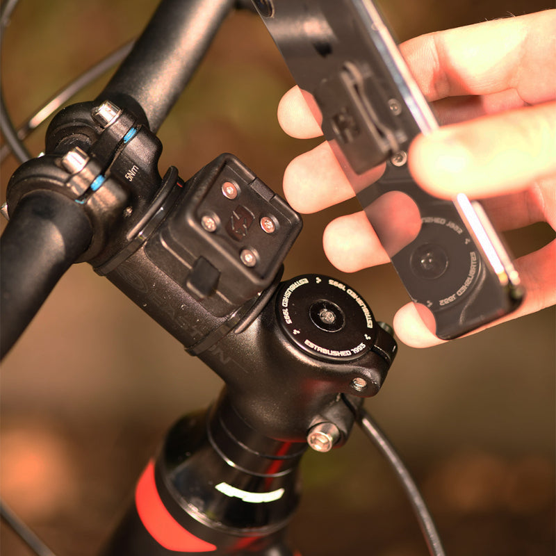 Oxford Cliqr Smartphone Holder Handlebar/Stem Mount