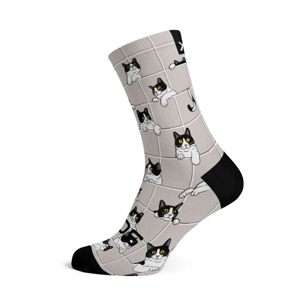 SOX FOOTWEAR - PEEKABOO PAWS CREW SOCKS