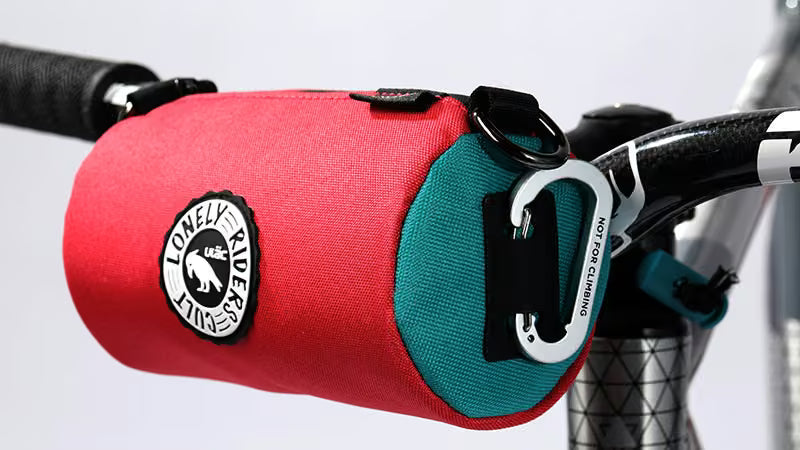 ULAC Handlebar Roll Bag 1.1L with Carabiner