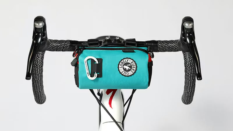 ULAC Handlebar Roll Bag 1.5L with Carabiner