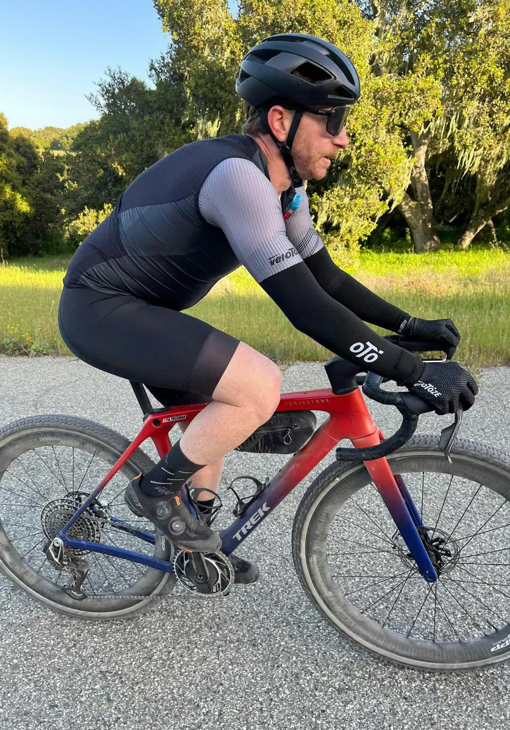 VeloToze Hydro Vest