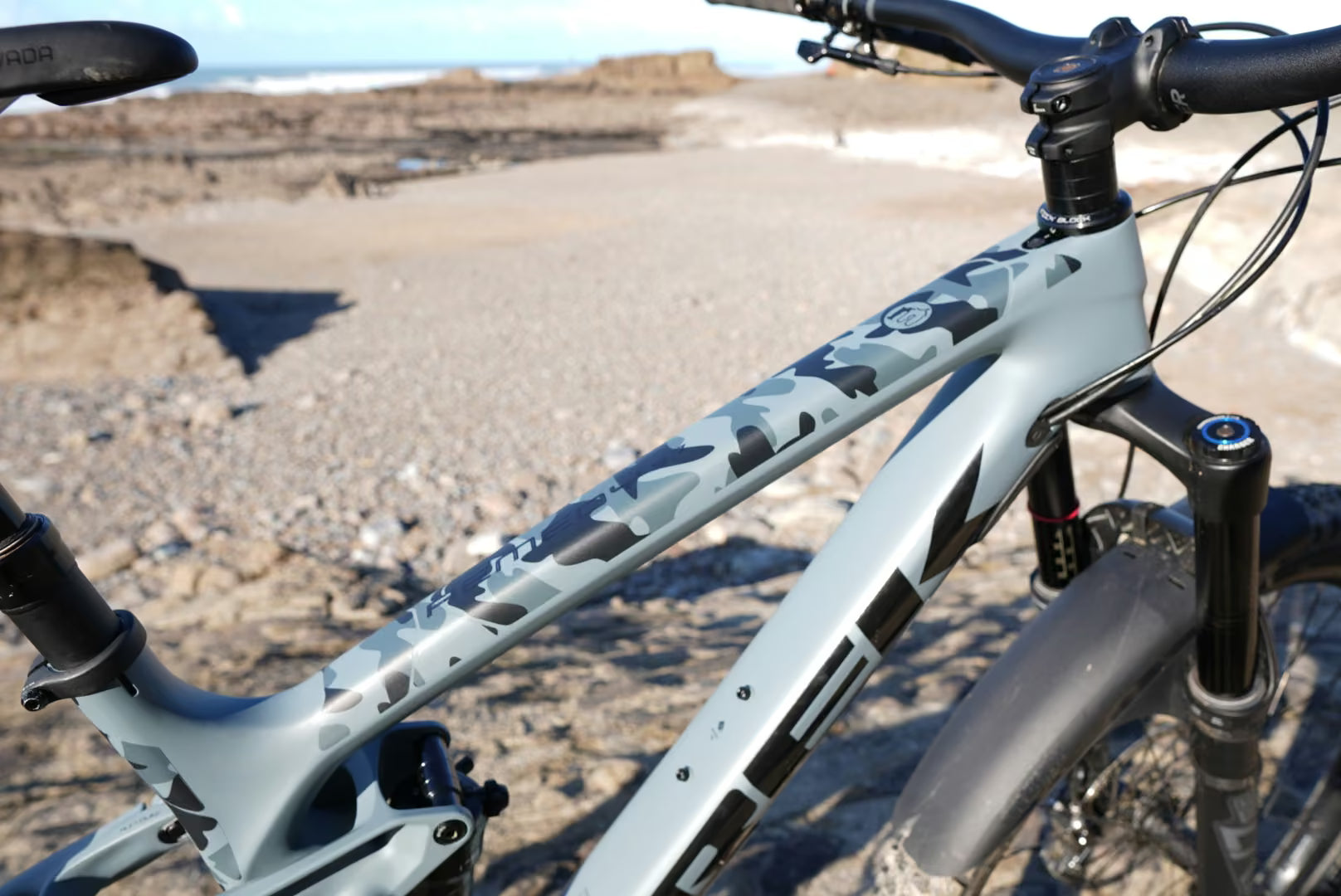 Mucky Nutz Frame Skinz Classic Camo