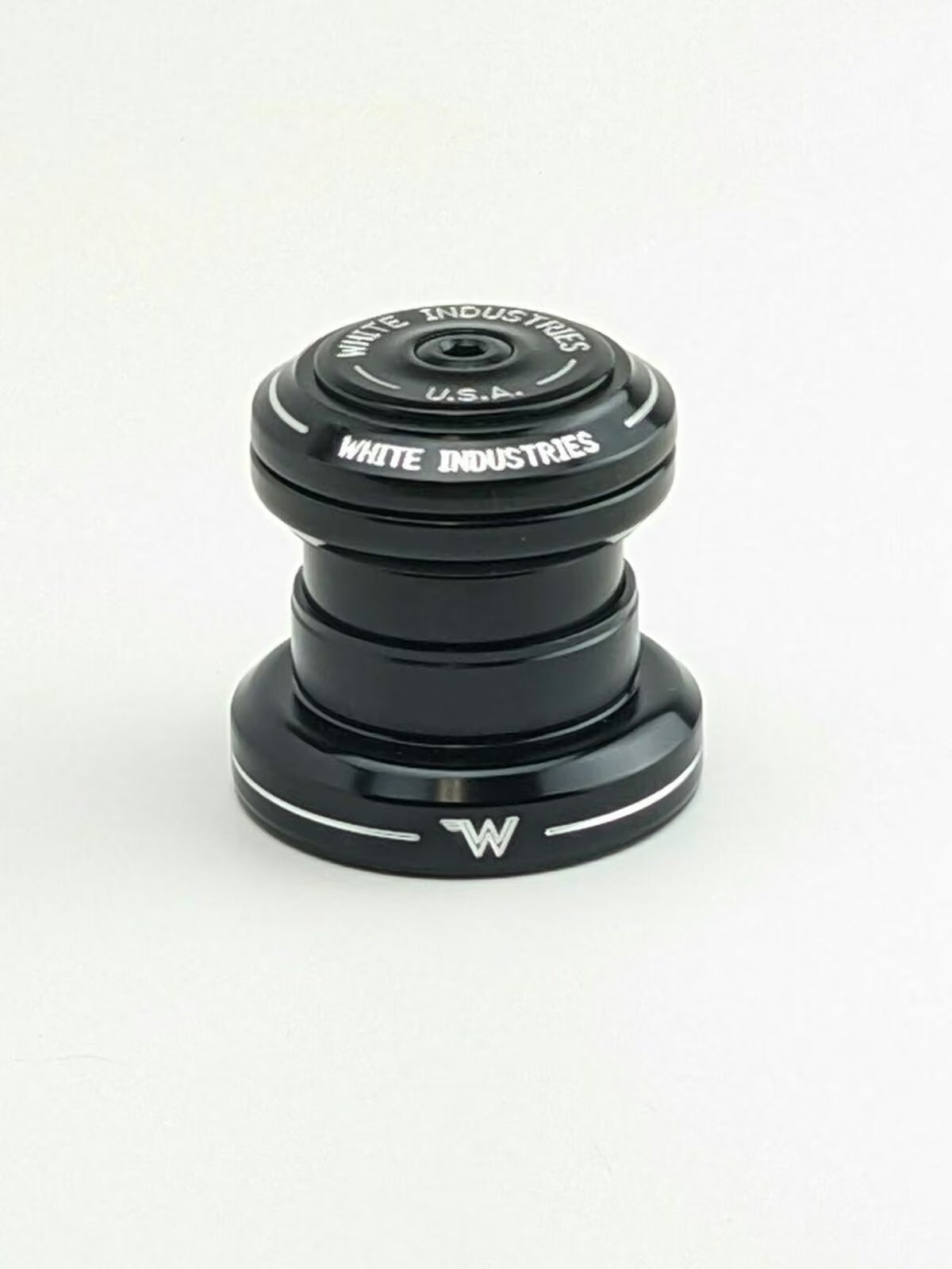 White Industries EC34/EC37 - 1-1/8 crown race