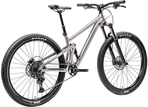 Silverback 25 SE Series Trail 10 Moondust Metallic