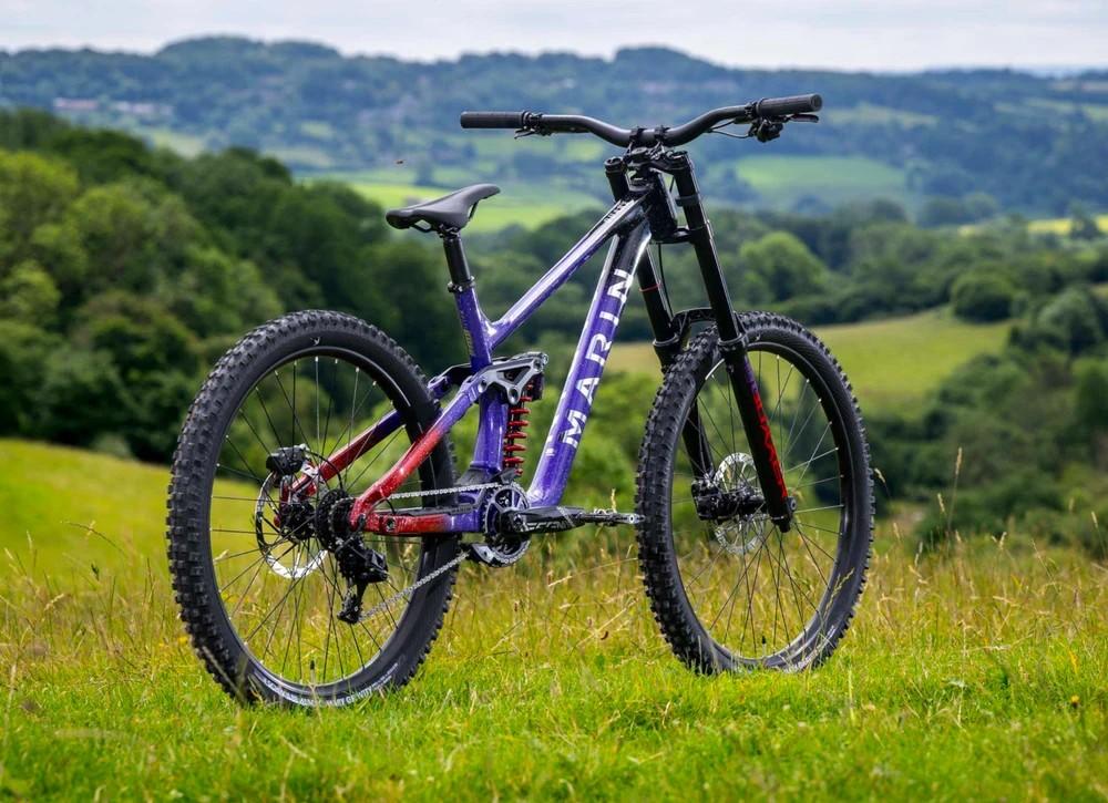 Marin QUAKE / PURPLE/RED