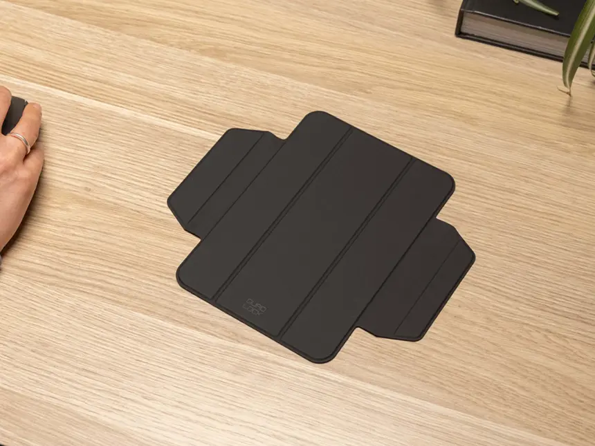 Quad Lock - iPad Folio