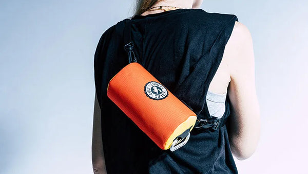 ULAC Handlebar Roll Bag 1.1L with Carabiner