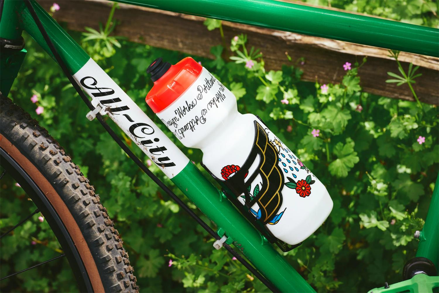 PDW Owl Bottle Cage