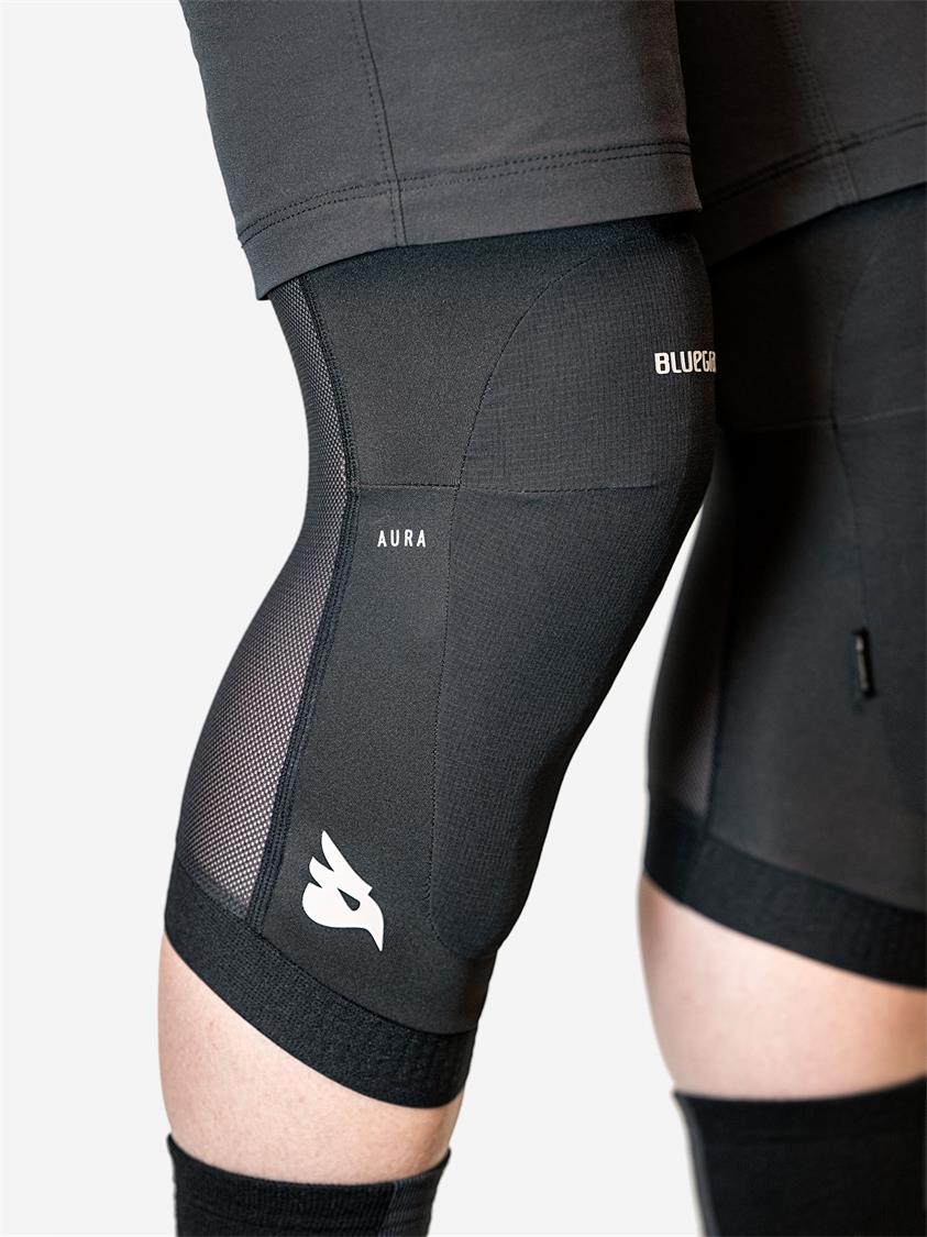 Bluegrass Aura Knee Guards