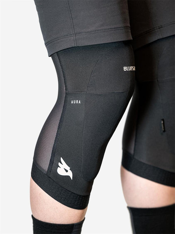 Bluegrass Aura Knee Guards