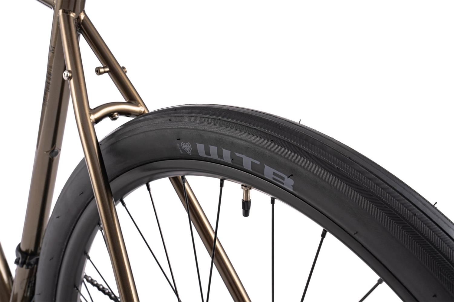 Bombtrack Audax / Dark Brown