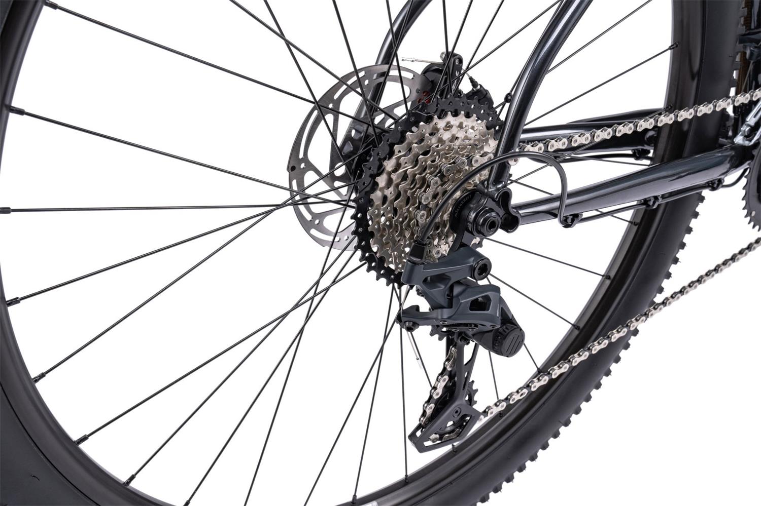 Bombtrack Beyond 1 / Metallic Black