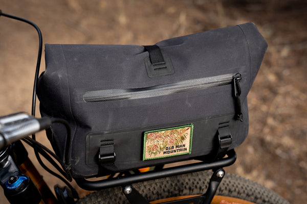 Old Man Mountain Juniper Trunk Bag