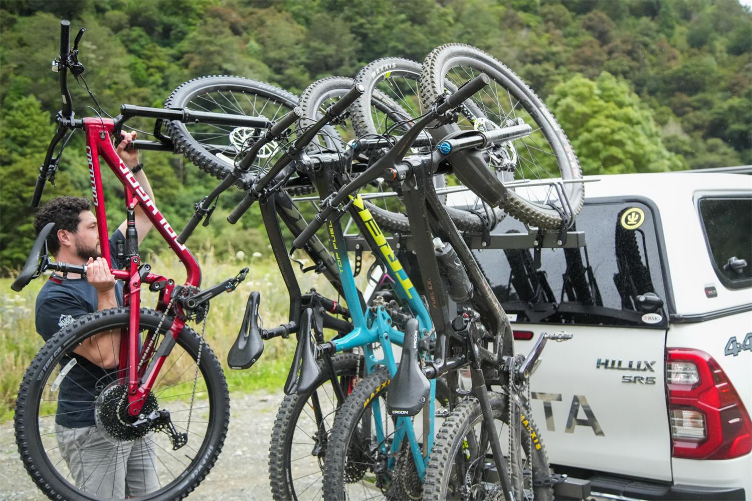 Maverack Vert Rack 4 Bike