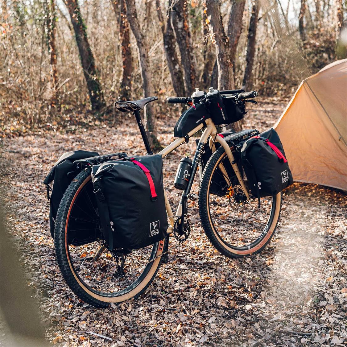 Geosmina Pannier Bags