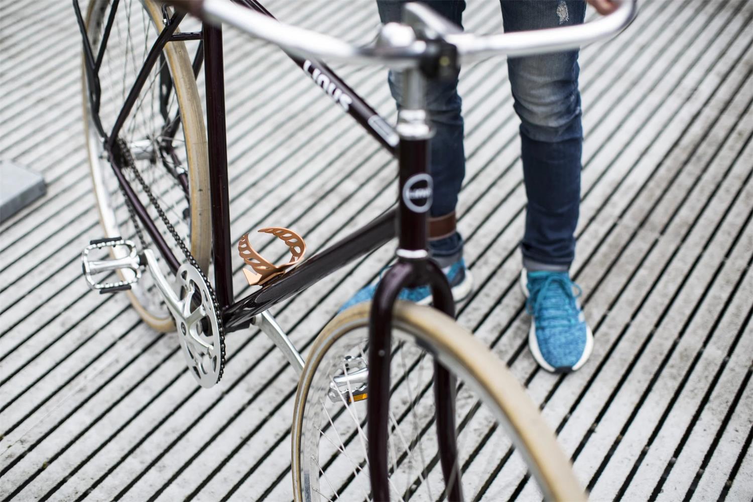 PDW Sparrow Bottle Cage