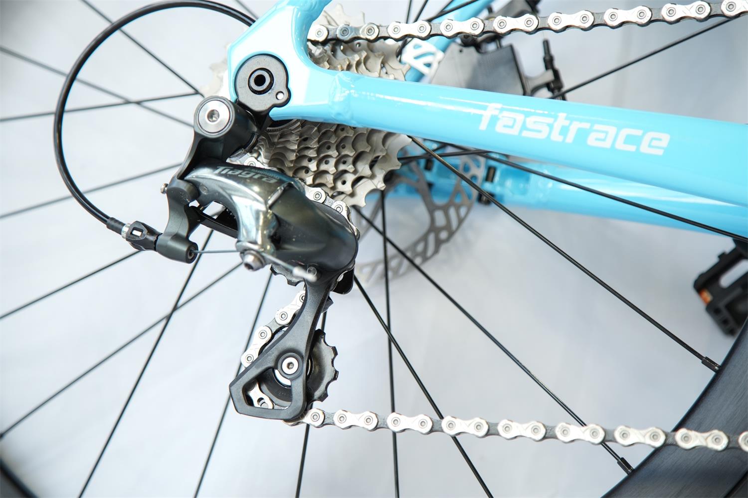 Protege Fastrace 24