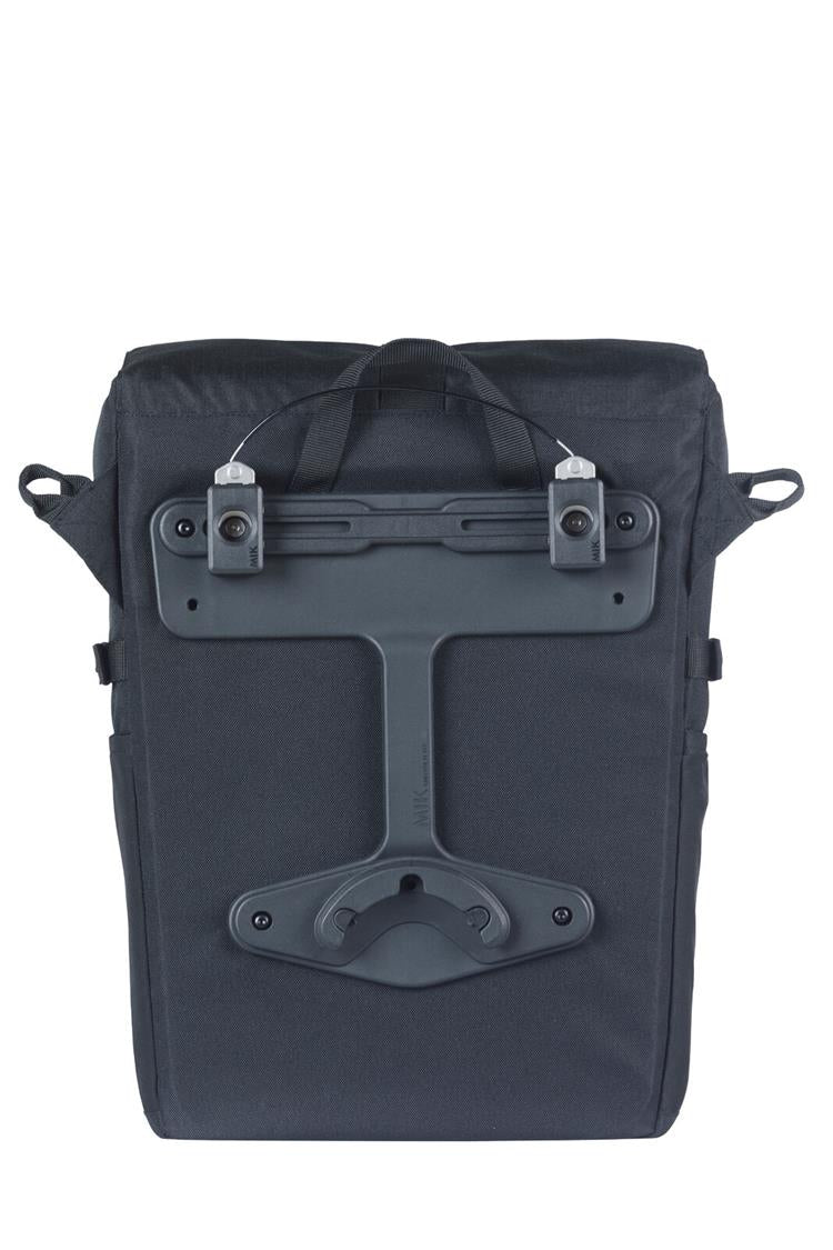 Basil - Move Commuter Bicycle bag (MIK Studs) 15L