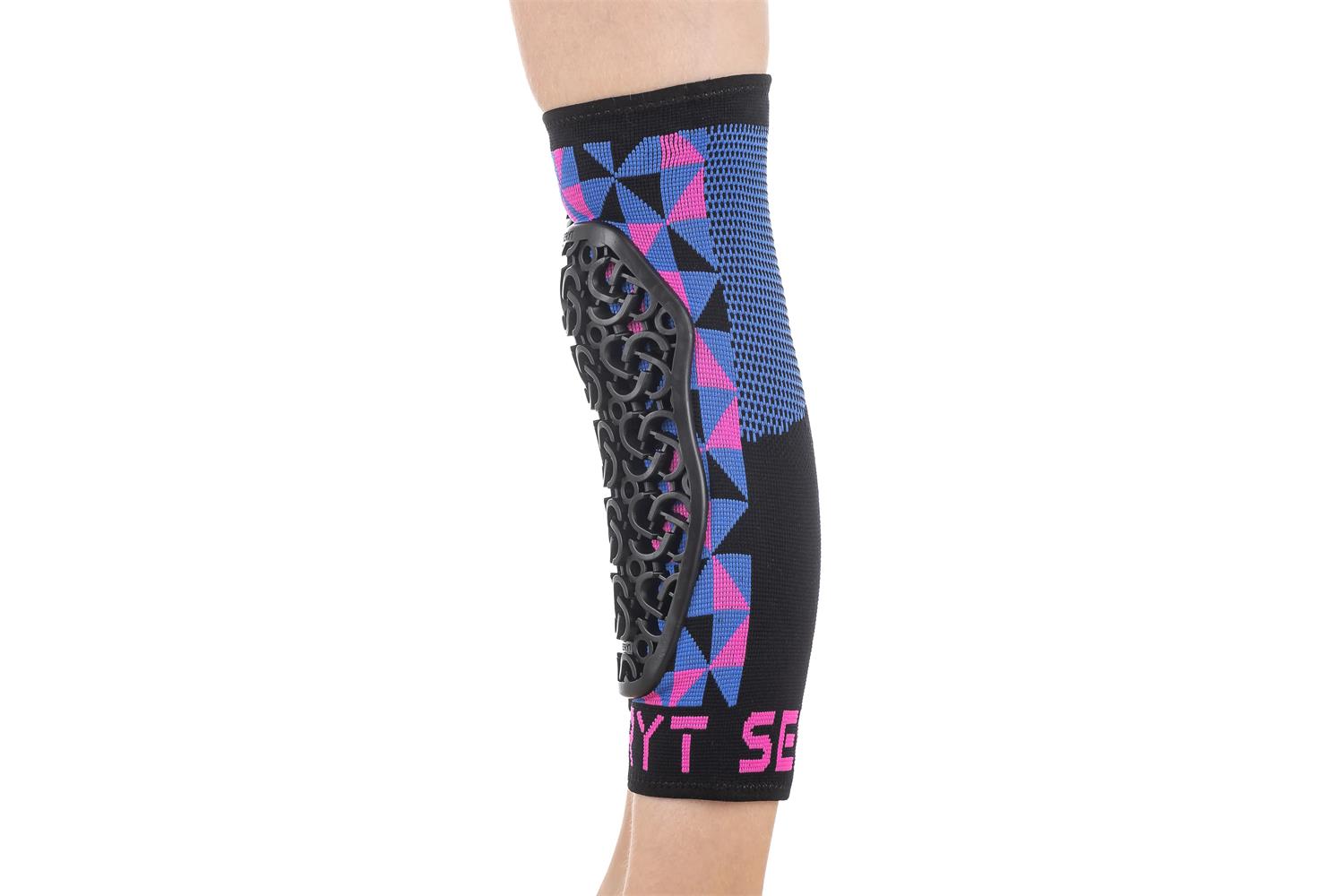 Seryt Youth Flow Knee Guards - Arlechinno