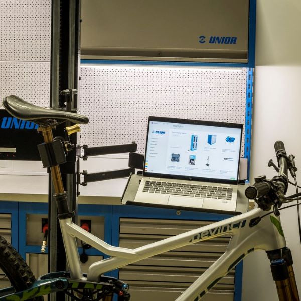 Unior Electric Repair Stand