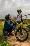 Seryt Youth Flow Knee Guards - Arlechinno