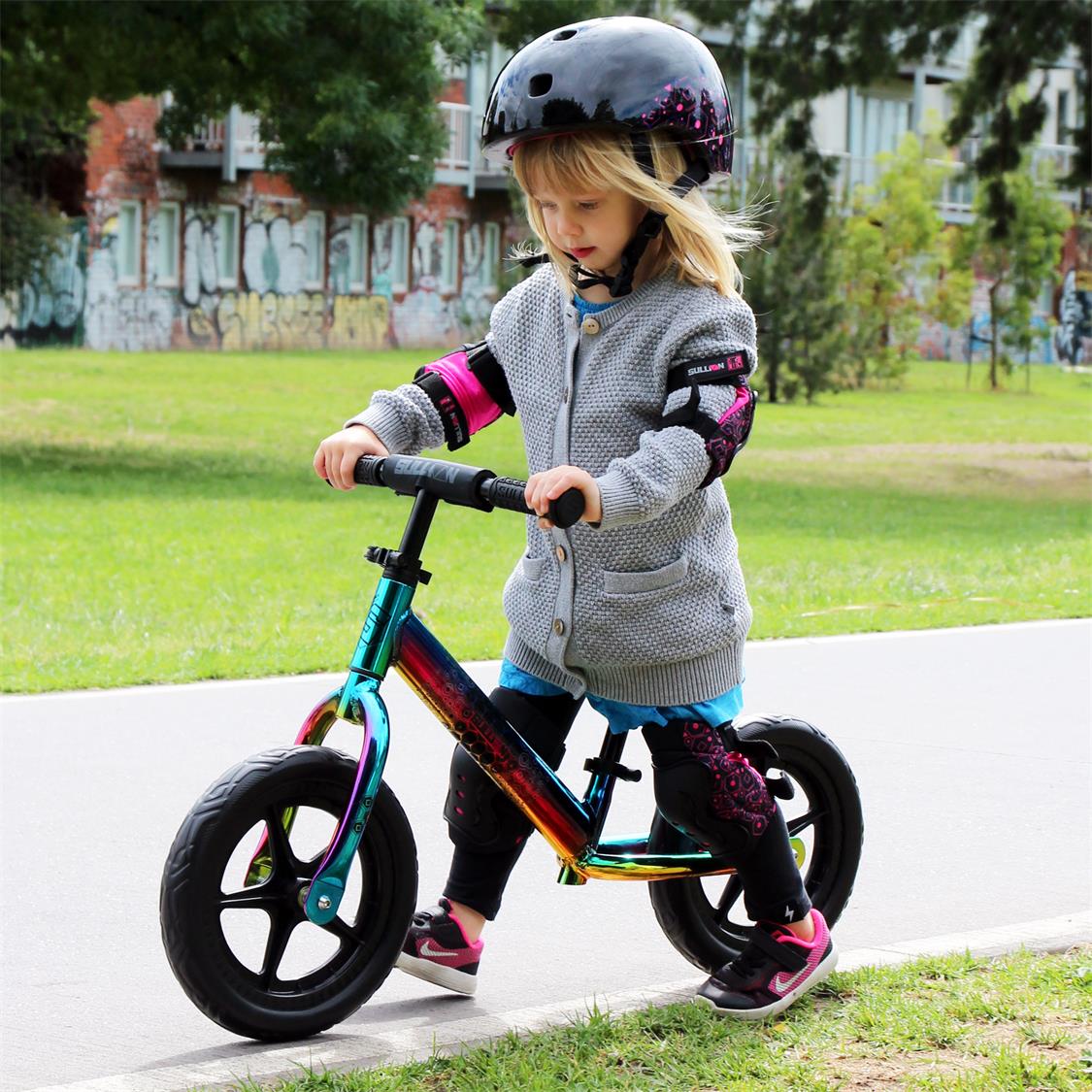 Sullivan Evade 12