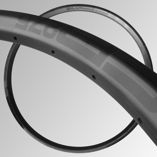 Roam Carbon Rims