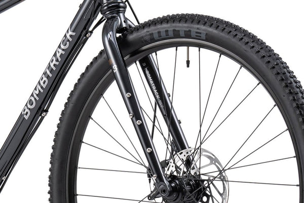 Bombtrack Beyond 1 / Metallic Black