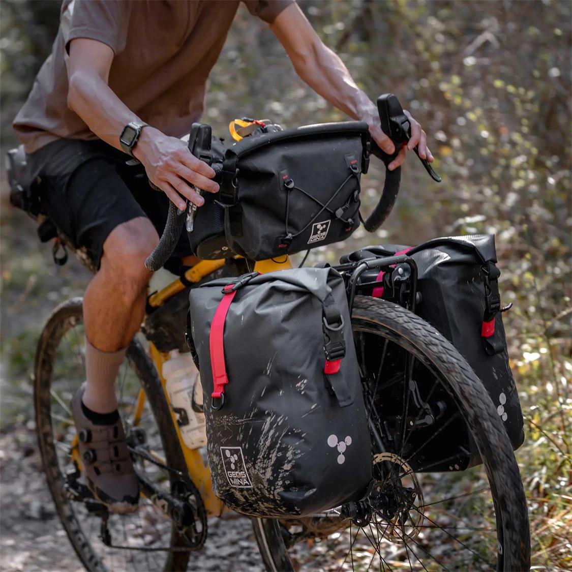 Geosmina Pannier Bags