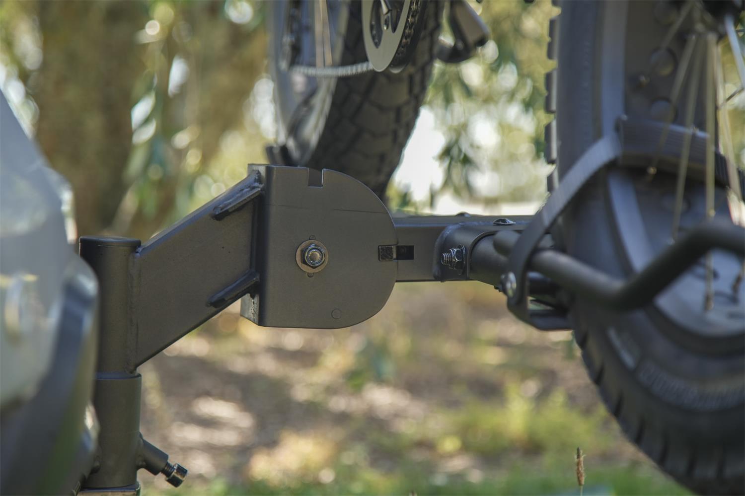 Maverack Heavy Duty Towball Ebike Rack - Single