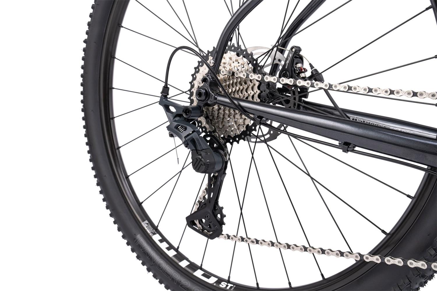 Bombtrack Beyond 1 / Metallic Black