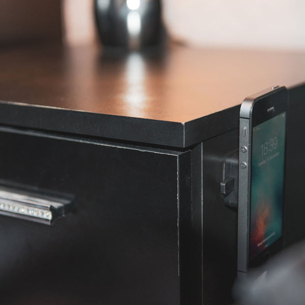 Oxford Cliqr Smartphone Holder Surface Mount