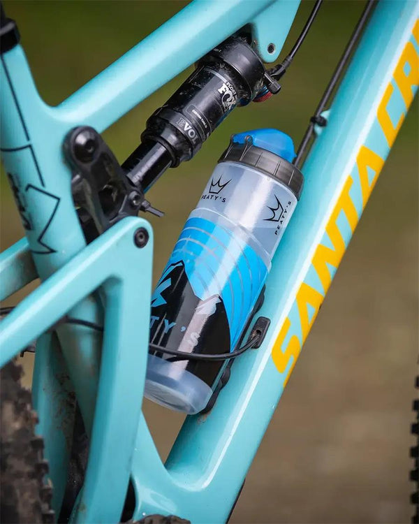 Peaty's x Fidlock Lockin Bottle + Mount