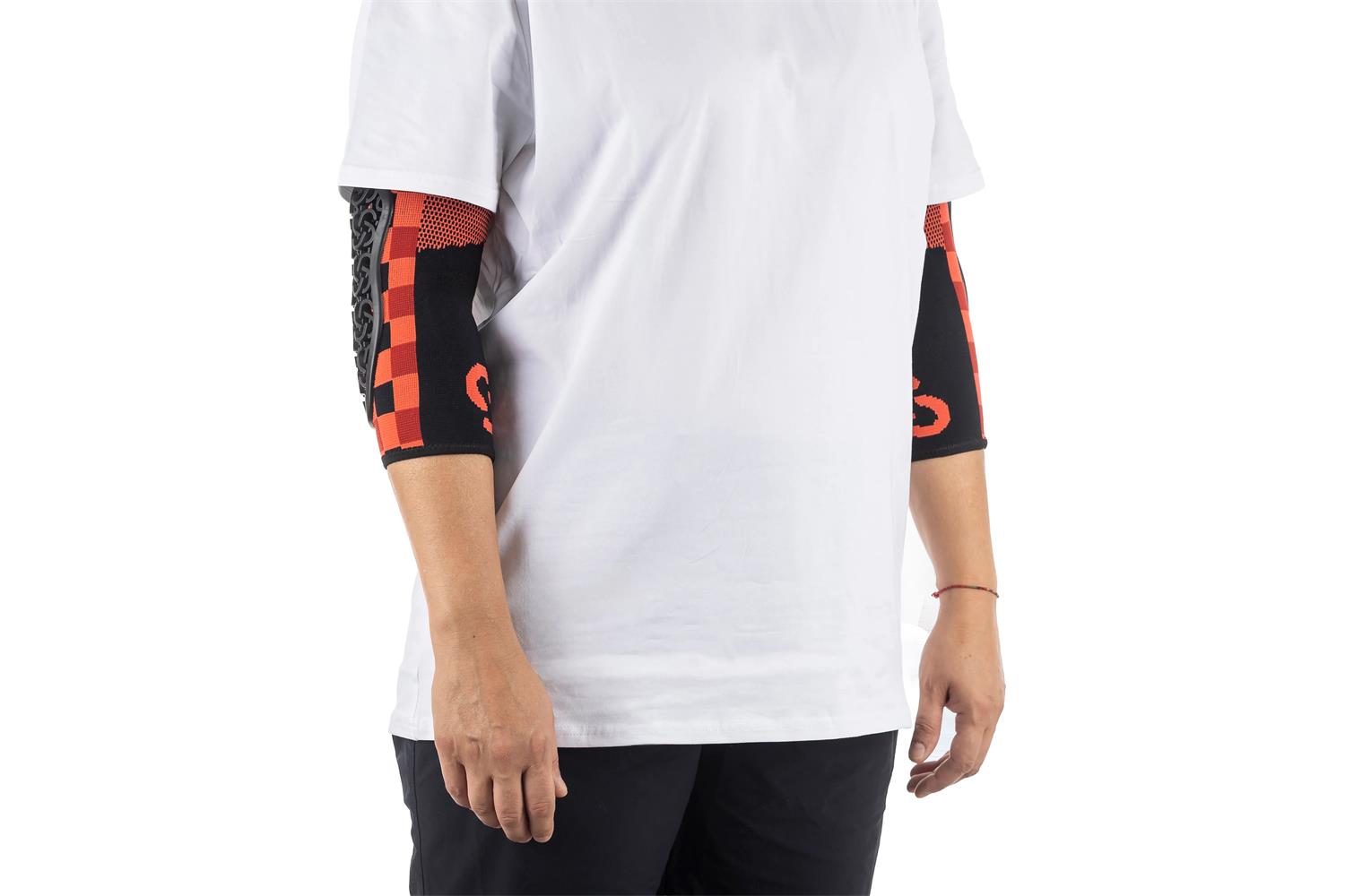 Seryt Adult Flow Elbow Protection - Checker