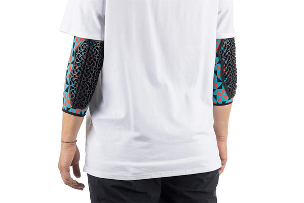 Seryt Adult Flow Elbow Protection - Arlecchino