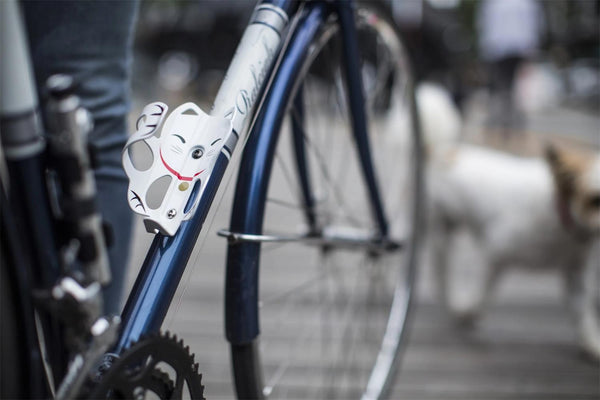 PDW Lucky Cat Bottle Cage